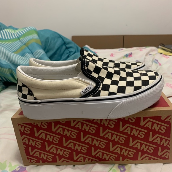 platform vans size 6
